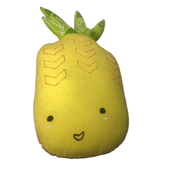 Pineapple Pillow - Picture 7 of 10